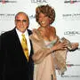 Clive Davis mit Whitney Houston im Jahr 2007