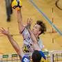 BLEIBURG,AUSTRIA,01.NOV.25 - VOLLEYBALL - AVL, Austrian Volley League, SK Aich/Dob vs TSV Hartberg. Image shows Tobias Willimek (Hartberg). 
Photo: GEPA pictures/ Matthias Trinkl