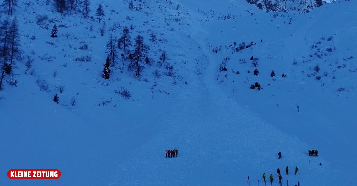 Avalanche on Monte Lussari: Snowboarder rescued dies
