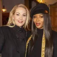 Kathrin Glock und Supermodel Naomi Campbell auf Gut Aiderbichl (Archivfoto)