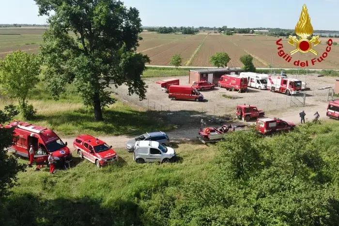 Rettungskräfte aus mehreren Gemeinden beteiligten sich an der Suche