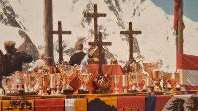 Das Glockner-Gipfelkreuz war gleichzeitig auch der Pokal