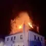 Der Dachstuhl begann am Mittwochabend in St. Michael am Zollfeld zu brennen. 