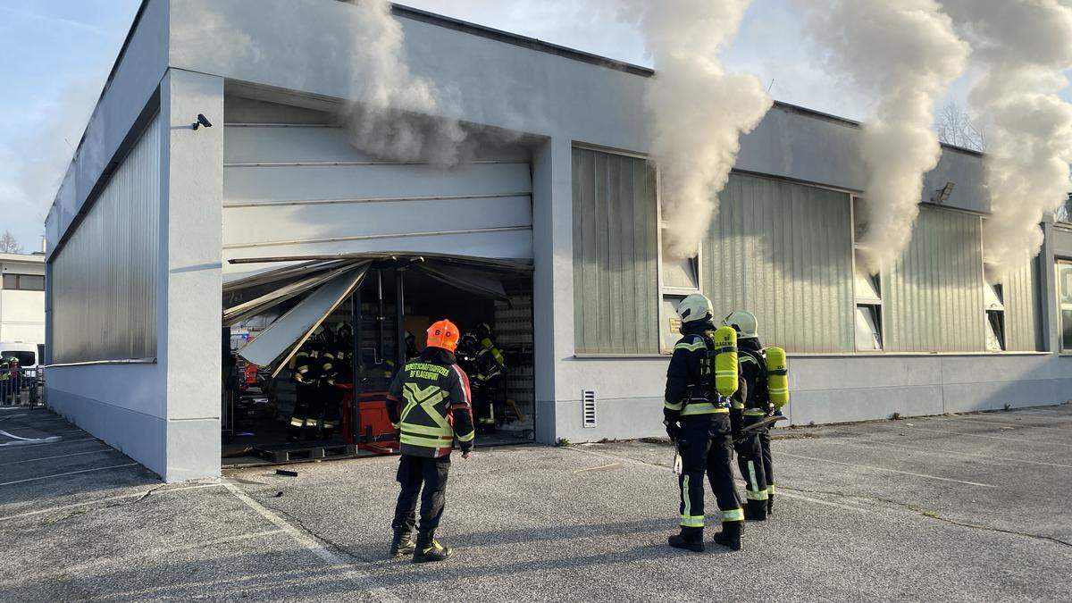 Im März brannte die Lagerhalle ab