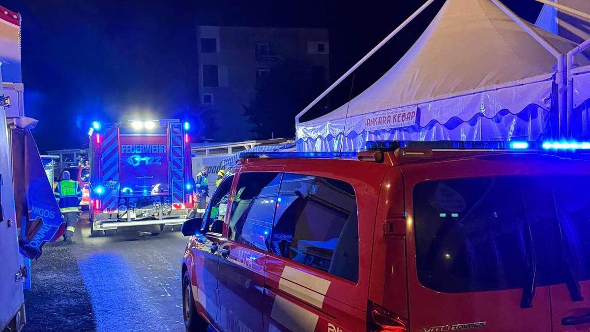 Die Feuerwehr wurde zu einem kuriosen Einsatz aufs Wiesenmarkt-Gelände alarmiert