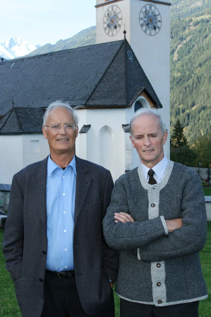 Josef Pedarnig mit seinem Bruder Florian (rechts)