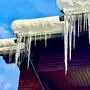 Eiszapfen können Verletzungen und Schäden verursachen