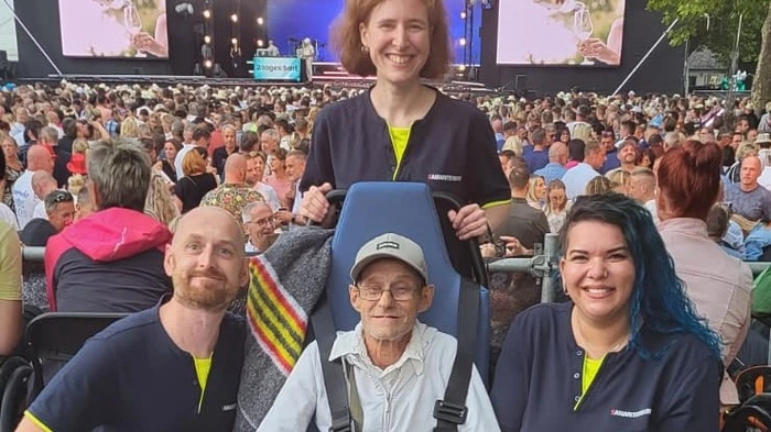 Wolfgang mit seinen drei Wunscherfüllern beim Konzert 