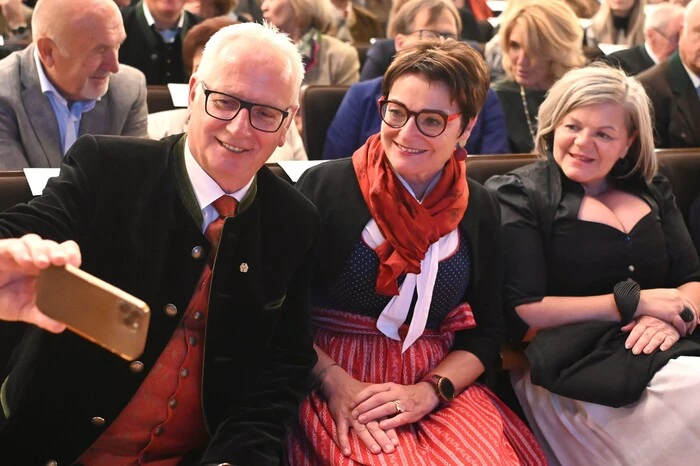 Landtagspräsident Reinhart Rohr und Landesrätin Beate Prettner fühlten sich sichtlich wohl