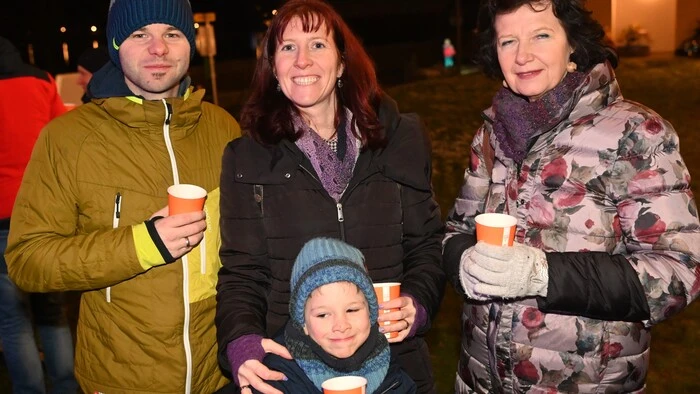 Der Weihnachtsmarkt lockte viele Besucher an
