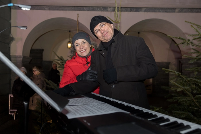 Für die musikalische Gestaltung sorgten Sabine Neibersch und Thomas Wasserfaller.