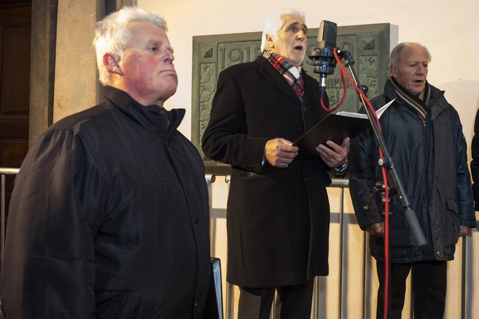 Der Singkreis Klagenfurt Seltenheim, der Polizeichor Klagenfurt und das Carinthia Brass Quartett gaben ihre Lieder zum Besten. 