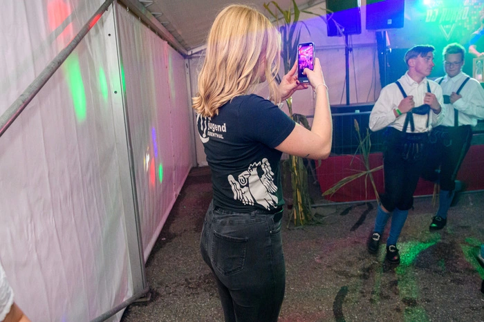 Erntedankdisco; Landjugend Ebenthal; Fotograf Thomas Hude, Vorplatz FF Ebenthal; 5.9.2025