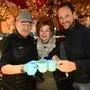 Auch die Familie Truppe ist mit ihrem „Punsch-Engerl“ Christkindlmarkt in Klagenfurt vertreten