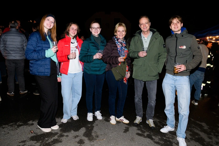 Osterfeuer der FF St. Martin; Rüsthaus; Fotograf Thomas Hude; Ostern; Karsamstag; Feuer; 4.4.2026