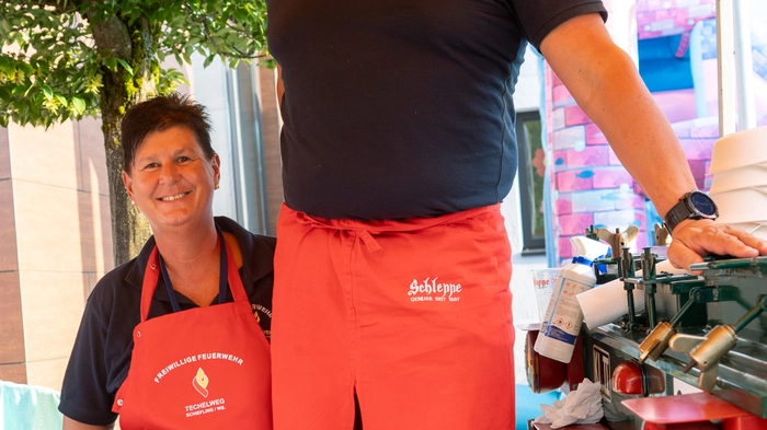 Schiefling feierte am Samstag sein traditionelles Dorffest und zahlreiche Besucherinnen und Besucher nutzten das sommerliche Wetter, um gemeinsam zu feiern. 