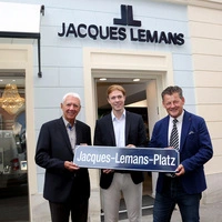 Alfred und Andreas Riedl bei der Eröffnung des Jacques-Lemans-Store im Jahr 2023