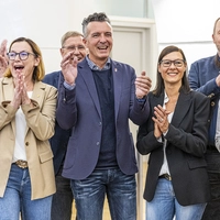 Darf Gernot Darmann (Mitte) auch bei der Bürgermeisterwahl jubeln? Aktuell hält er sich zu einer möglichen Kandidatur noch bedeckt