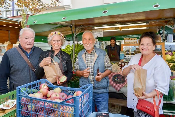 Die zahlreichen Besucher konnten sich an einer großen Auswahl an regionalen Produkten erfreuen.