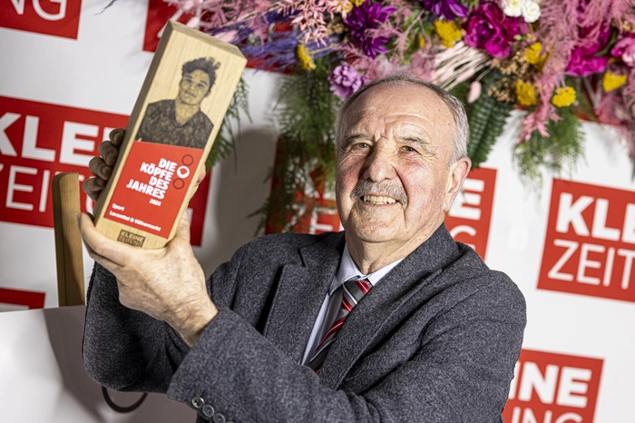 „Sport“: Platz eins für Dominik Hanschitz aus Völkermarkt. Den Preis nahm VST-Obmann Valentin Blaschitz entgegen.