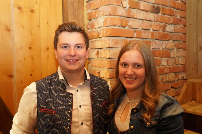 Obmann Julian Sorger und Mädlleiterin Marie Bischof freuten sich über den guten Besuch und die tolle Stimmung.