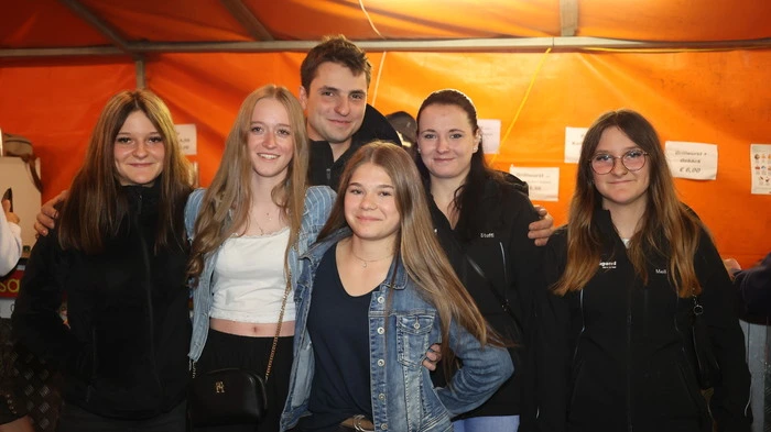 Beste Unterhaltung bot das Stadlfest der Trachtenkapelle Schiefling. Klicken Sie sich durch die Bilder!