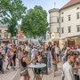 Der Street Food Market findet wieder vor dem Schloss Porcia und im Stadtpark statt