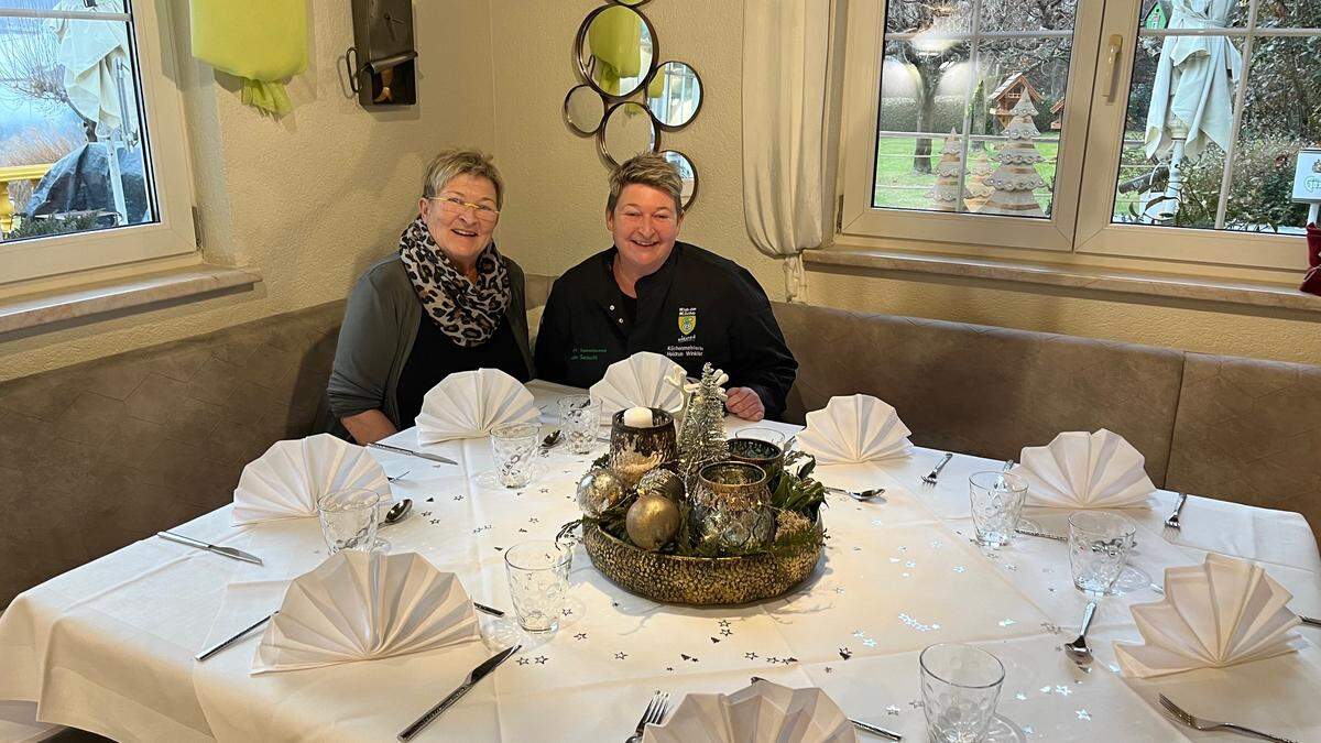 Der Seewirt in Seeboden ist ein traditionsreicher Familienbetrieb: Mutter Heidi und Tochter Heidrun Winkler