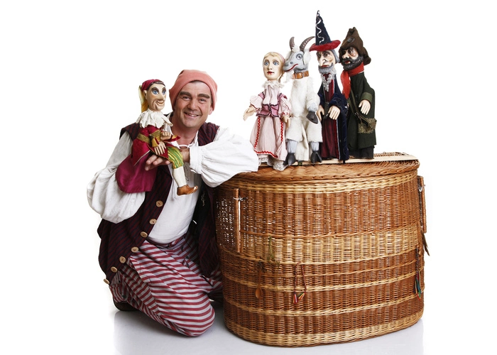 Kasperlfiguren mit Spielmann | Kasperl und der Winterurlaub