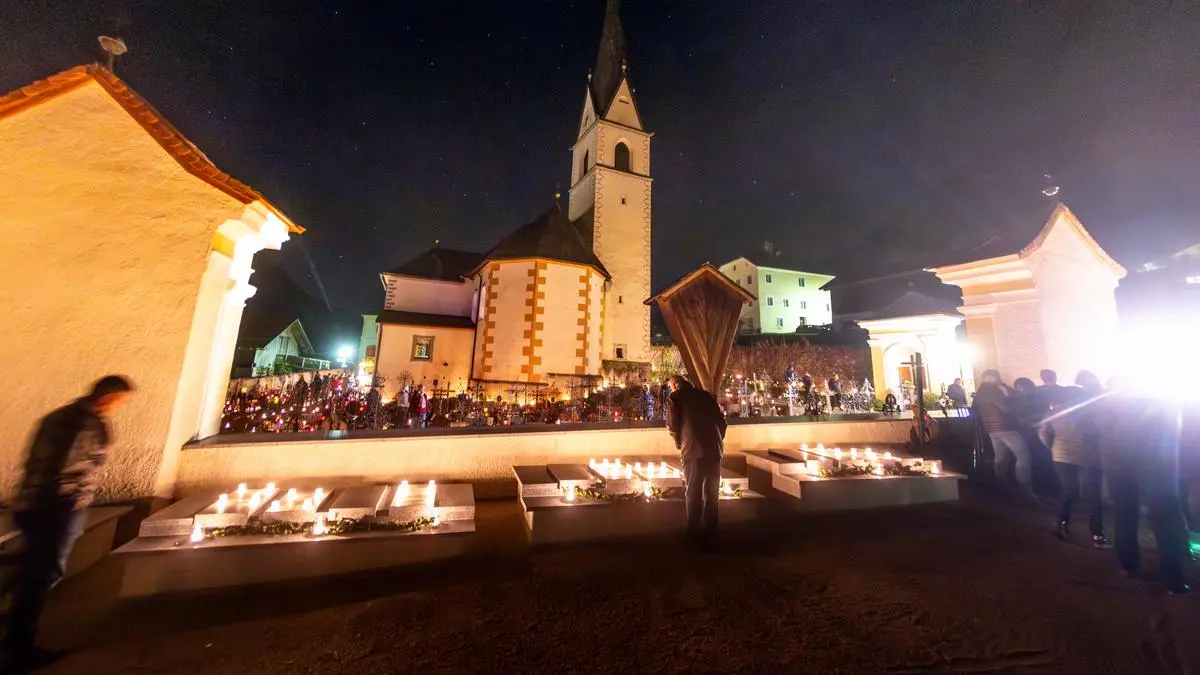 Nach zweijähriger Bauzeit wurde der Urnenfriedhof in Nikolsdorf seiner Bestimmung übergeben