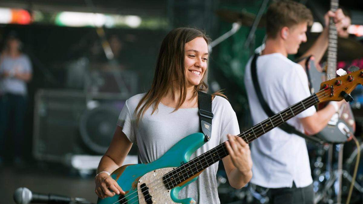 Julia Hofer bei einem Auftritt am Donauinselfest