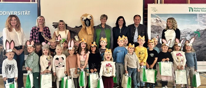 Kinder lächeln