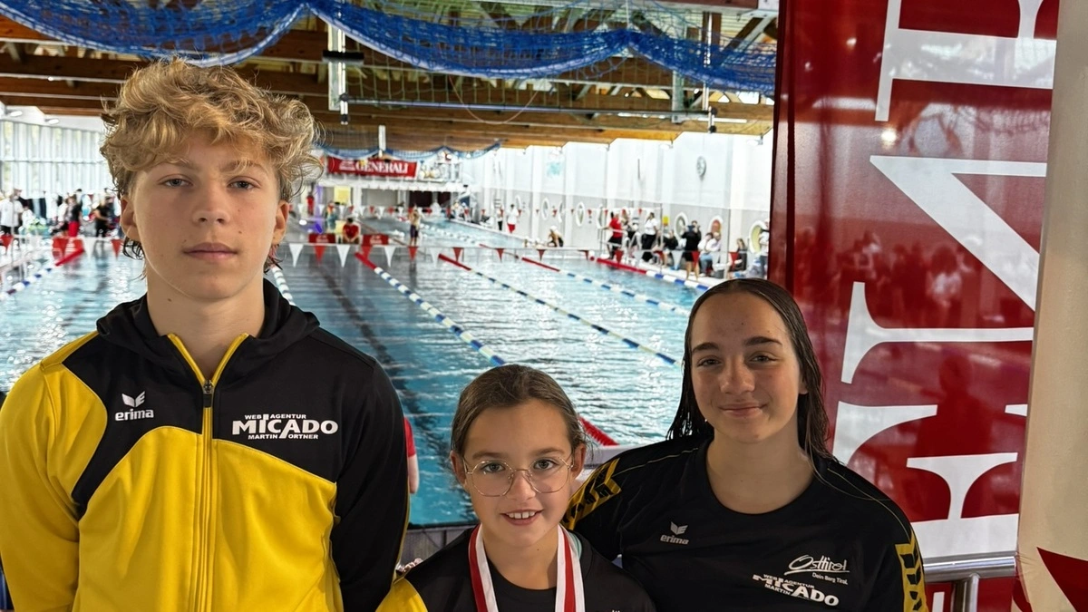 Julius Luneschnig, Julia Salcher und Anna Nemmert von der Schwimmunion Osttirol