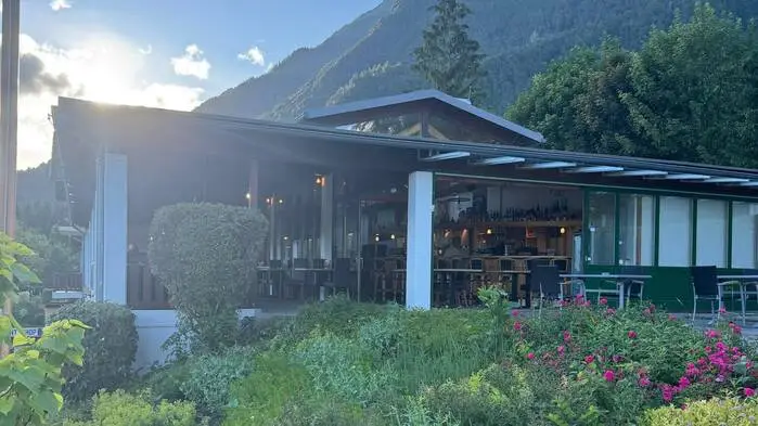 Außenansicht eines Lokals