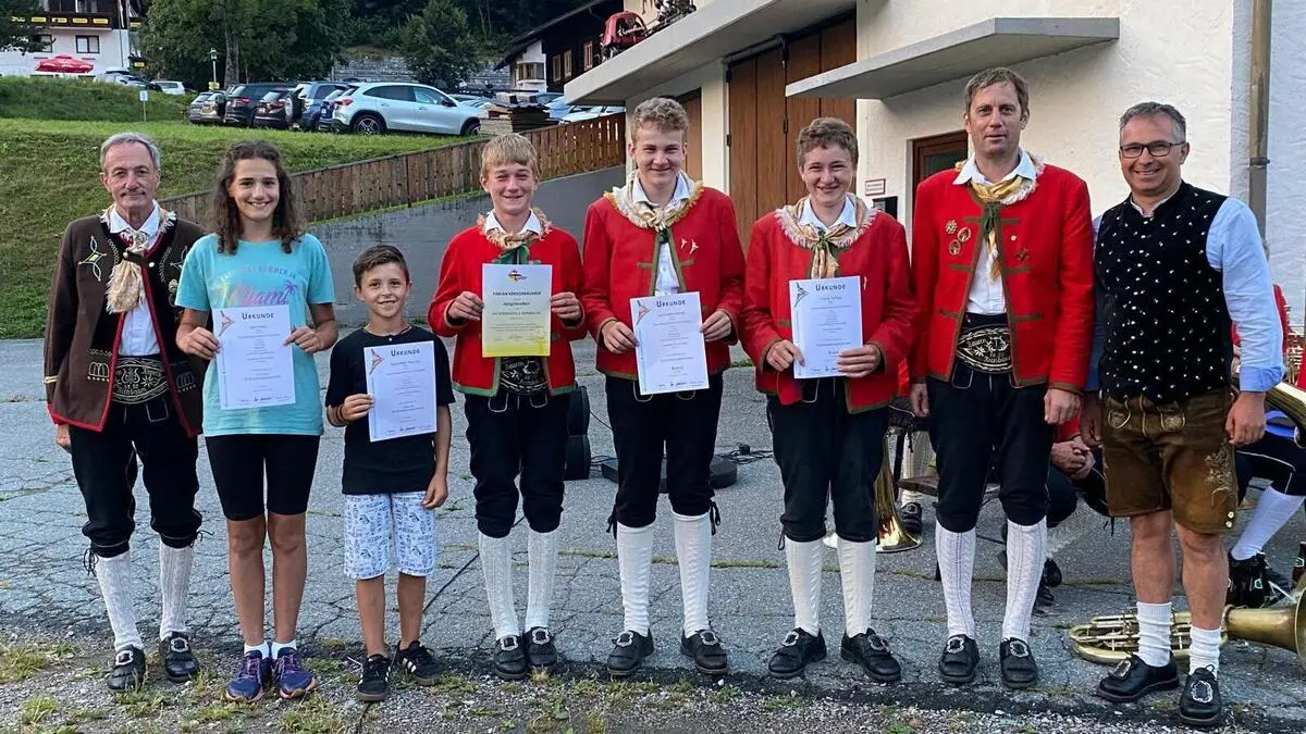 Siegi Kerschbaumer, Julia Haas, Sebastian Seiwald, Fabian Kerschbaumer, Leonhard und Jakob Tiefnig, Martin Kerschbaumer und Gerald Kubin