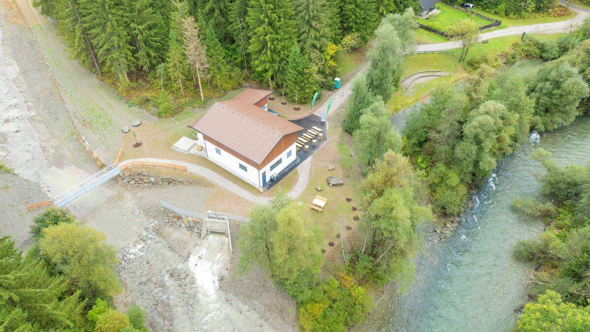 Nach einjähriger Bauzeit wurde das Gemeinschaftskraftwerk Lamnitz in Betrieb genommen