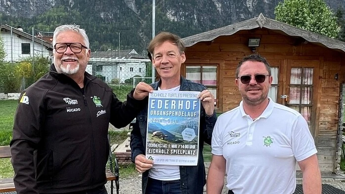 Obmann Charly Kashofer, der Geschäftsführer des Rehazentrums, Robert Weichselbraun und Präsident Daniel Mair