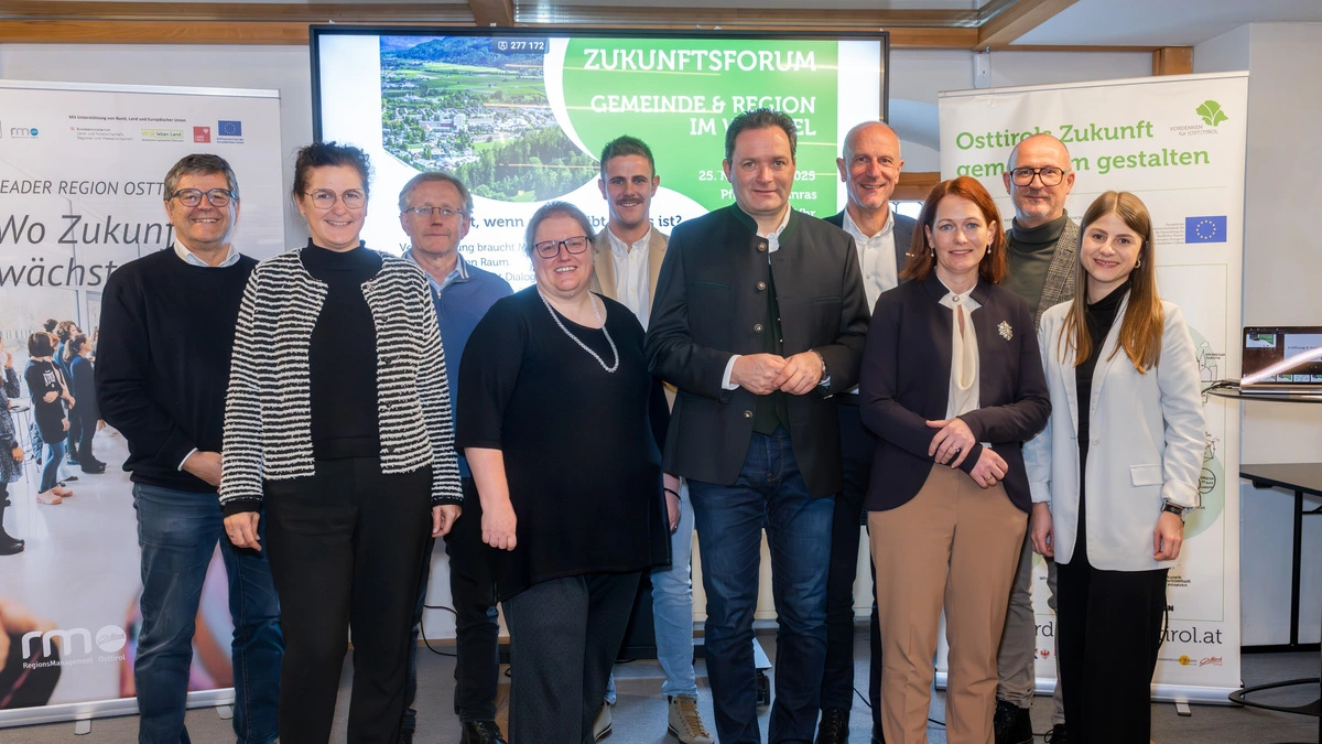 Einige Personen der Arbeitsgruppe | Gemeinsam wollten die Teilnehmenden lösungsorientierte Ansätze erarbeiten