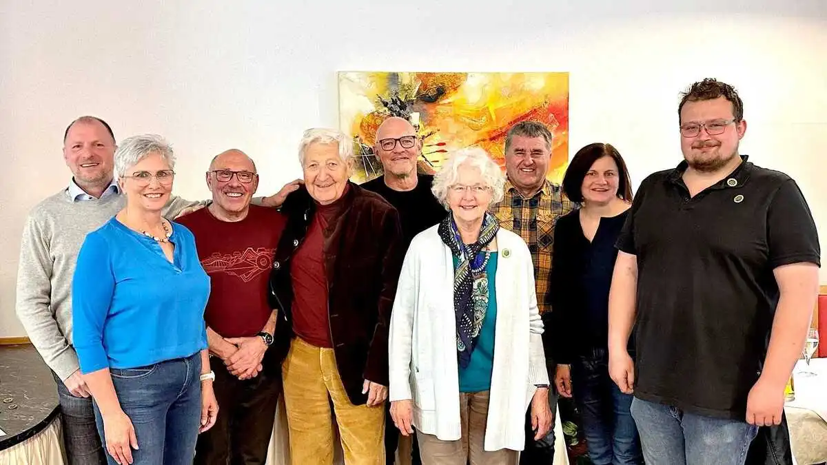 Erwin Truskaller, Maria Wohlgemuth, Jakob Angermann, Volkmar Tschierswitz, Michael Schubert, Heidi Tschierswitz, Viktor Steiner, Ulrike Steiner und Marian Kummer 