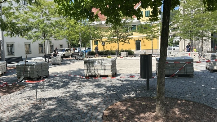 Ein Platz an dem aktuell gebaut wird