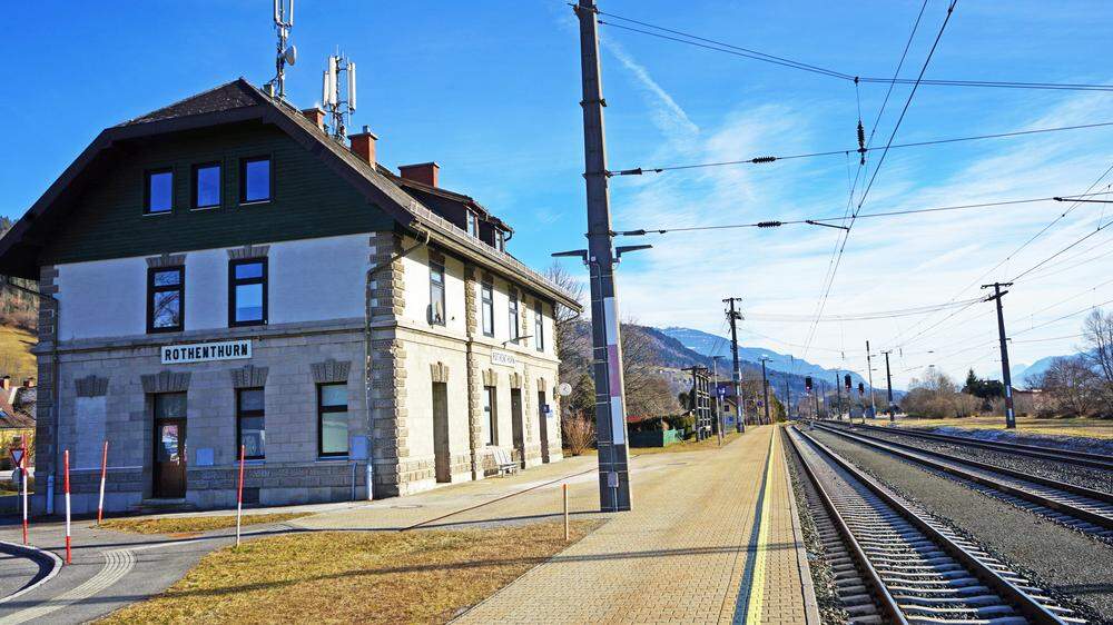 Der Bahnhof in Rothenthurn