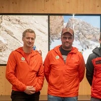 Landesleiter Ekkehard Wimmer mit dem neugewählten Bezirksleiter Michael Mußhauser, 
Stellvertreter Rafael Walder und Leiter der Alpinpolizei Osttirol Mathias Außerdorfer