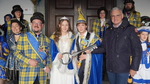 Prädent Michael Dabernig, Prinzessin Magdalena Schmölzer die 1., Prinz Adriano Pecoraro Prinz Gaudius von Lustig der 28. und Bürgermeister Alexander Thoma