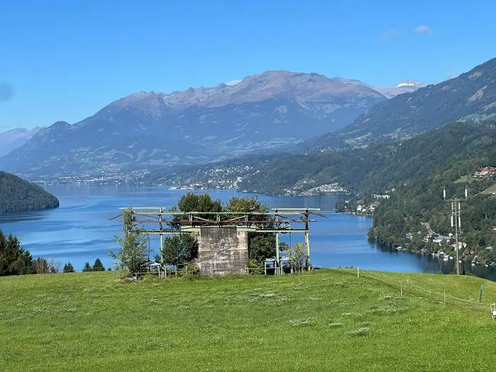 Seilbahn mit Seeblick: Auf dem Glanz stehen noch diese Teile der Seilbahn, sie sind nicht vom Abriss betroffen