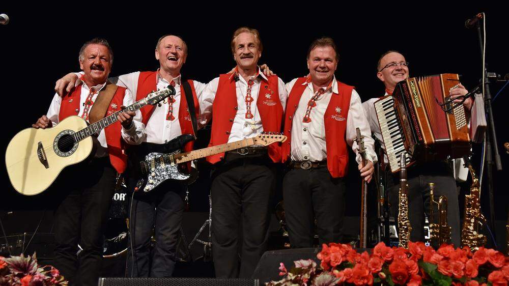 Sepp Ladinig (links), Huby Mayer, Lucky Ladstätter, Peter Pichler und Wolfgang Kaufmann bei ihrer Abschiedstournee 2016 in Innsbruck