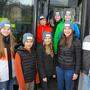 120 Schüler bekamen eine Beanie-Mütze geschenkt