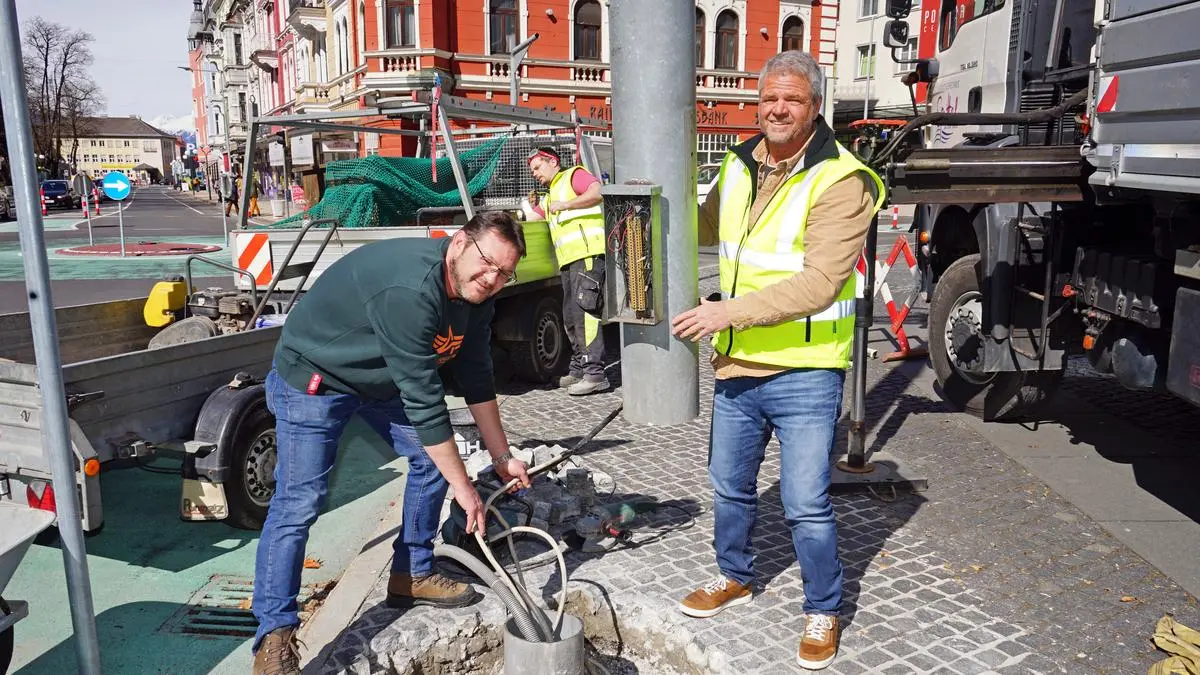 Bürgermeister Gerhard Köfer (rechts) und Wirtschaftshof-Leiter Helmut Schusteritsch