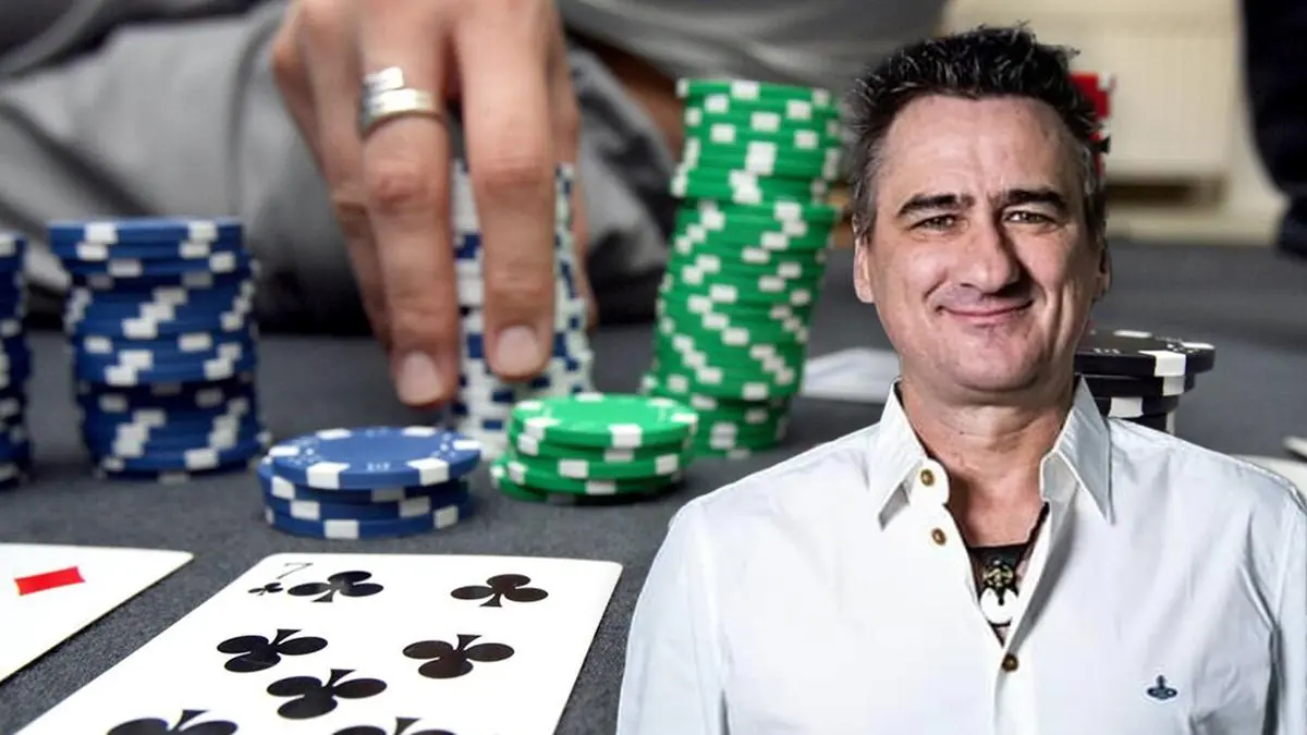 Ralph Dittmar beschäftigt sich mit den Taktiken des Pokerspiels