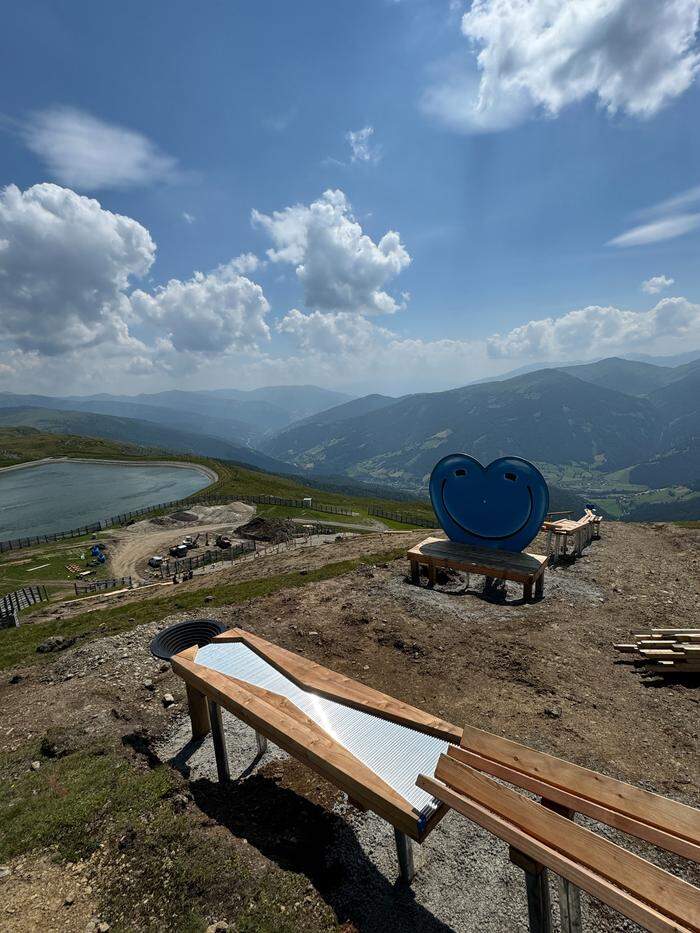 Begrünungsarbeiten auf dem Berg sind noch ausständig