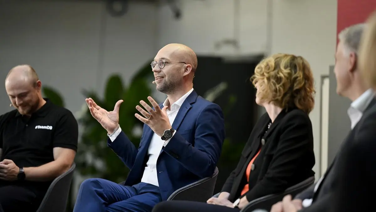Hans Rusinek wird über die aktuellen Entwicklungen in der Arbeitswelt sprechen